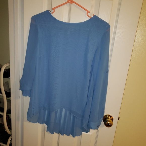 JL baby blue blouse - Picture 5 of 6